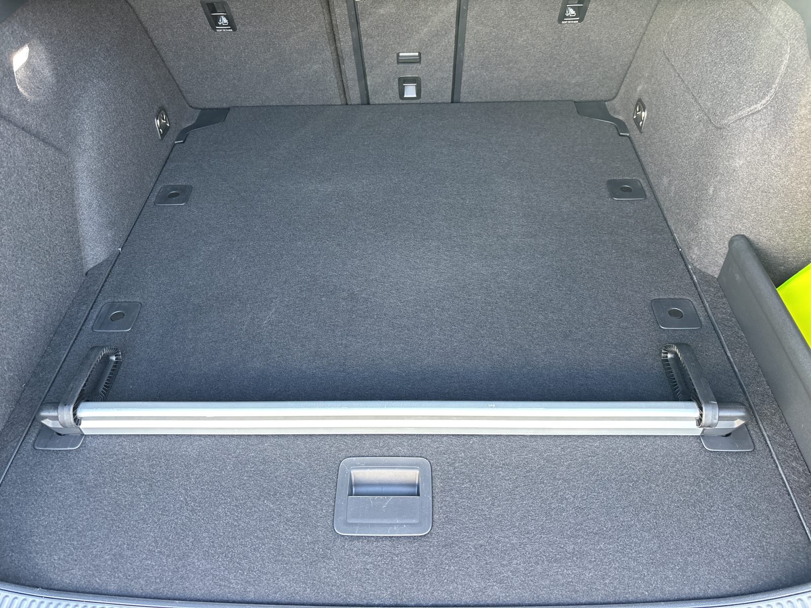 VW - Passat Variant 2.0 TDI R-Line DSG AHK LED ACC_5