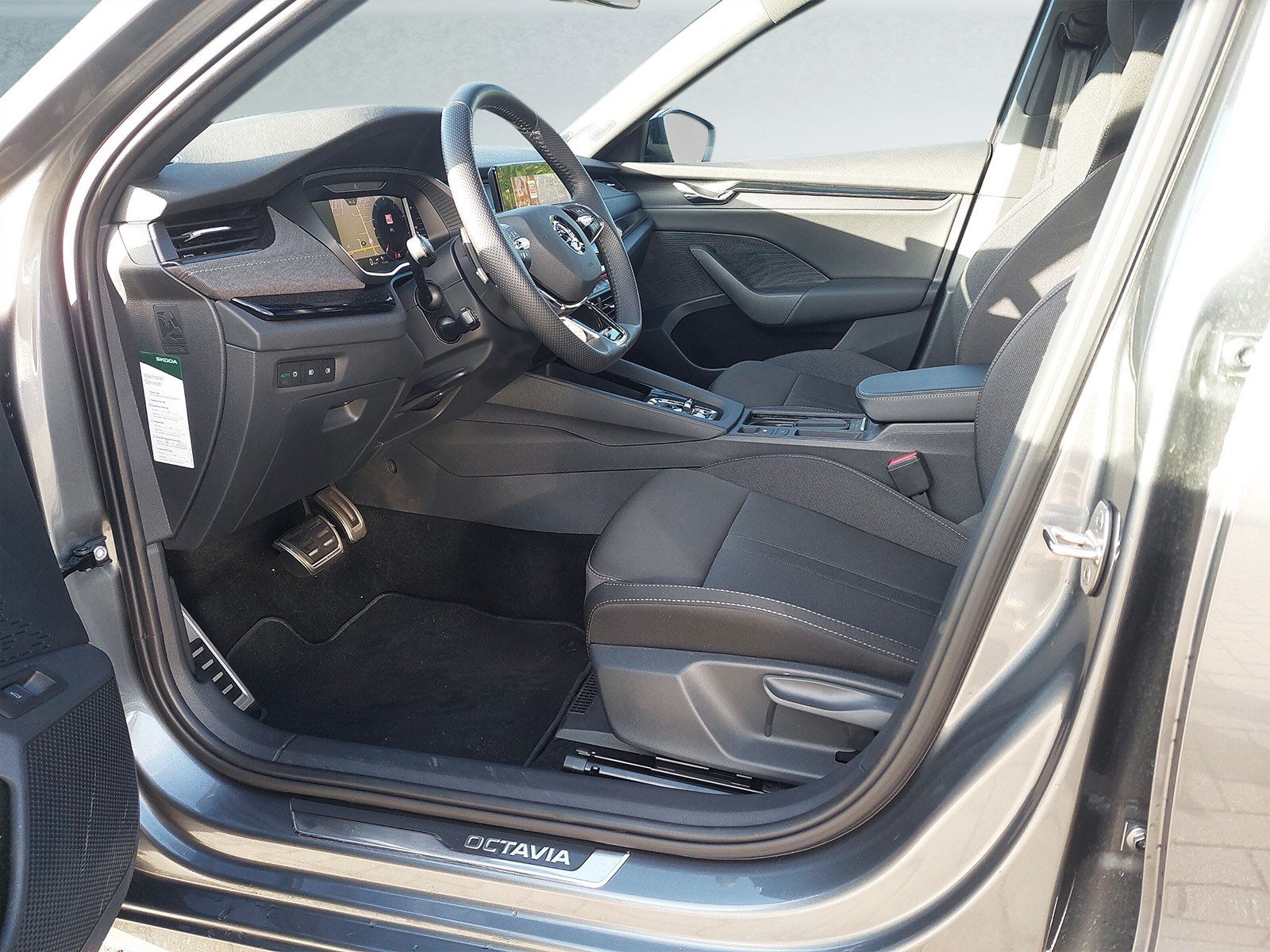 Skoda - Octavia Combi 1.5 TSI e-TEC Sportline DSG, 18 Alu, LED, Navi, Kamera, PSD, PLA, MFL,_10