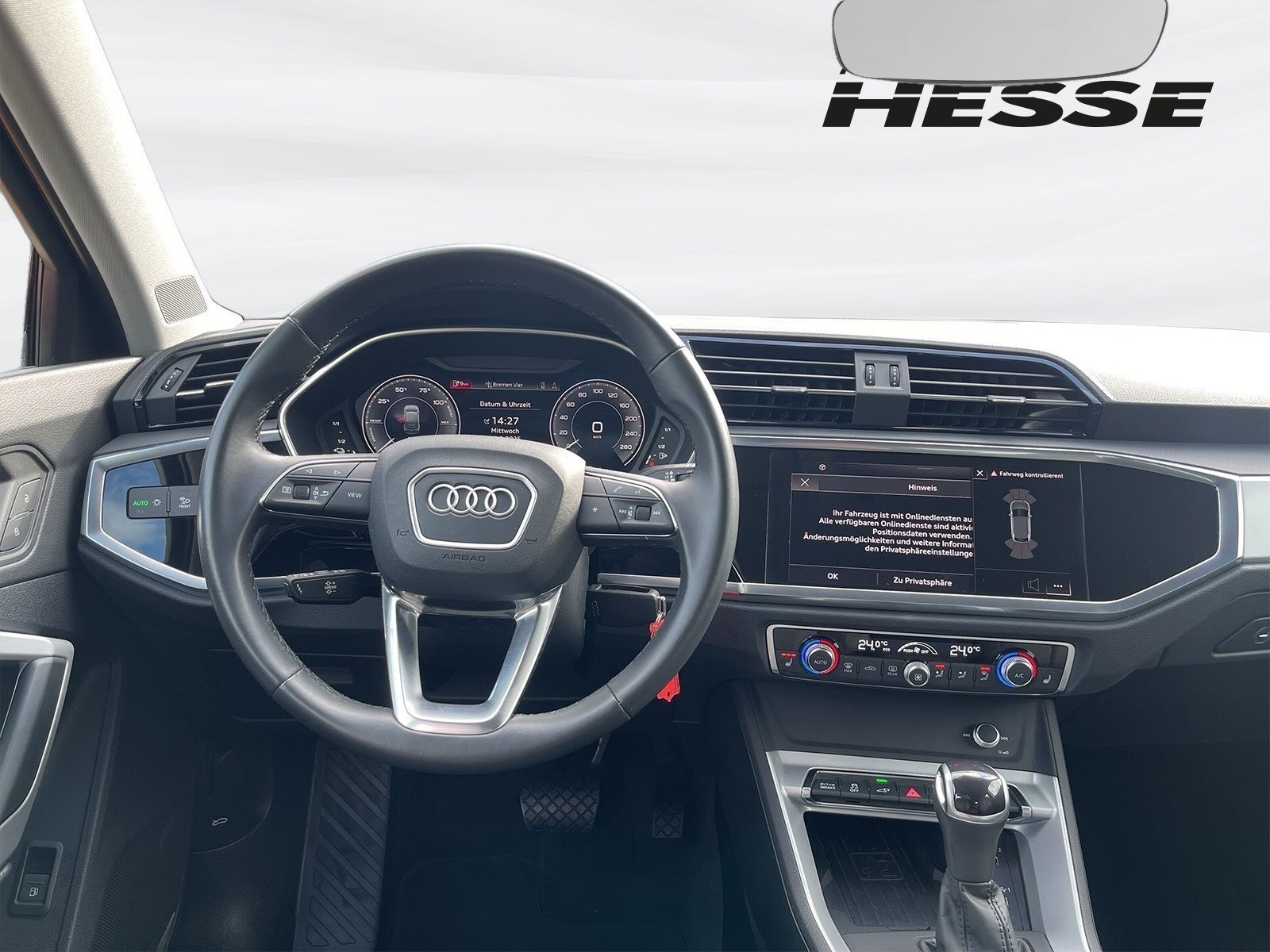 Audi - Q3 Sportback 45 TFSIe S-Tronic AHK LED_13