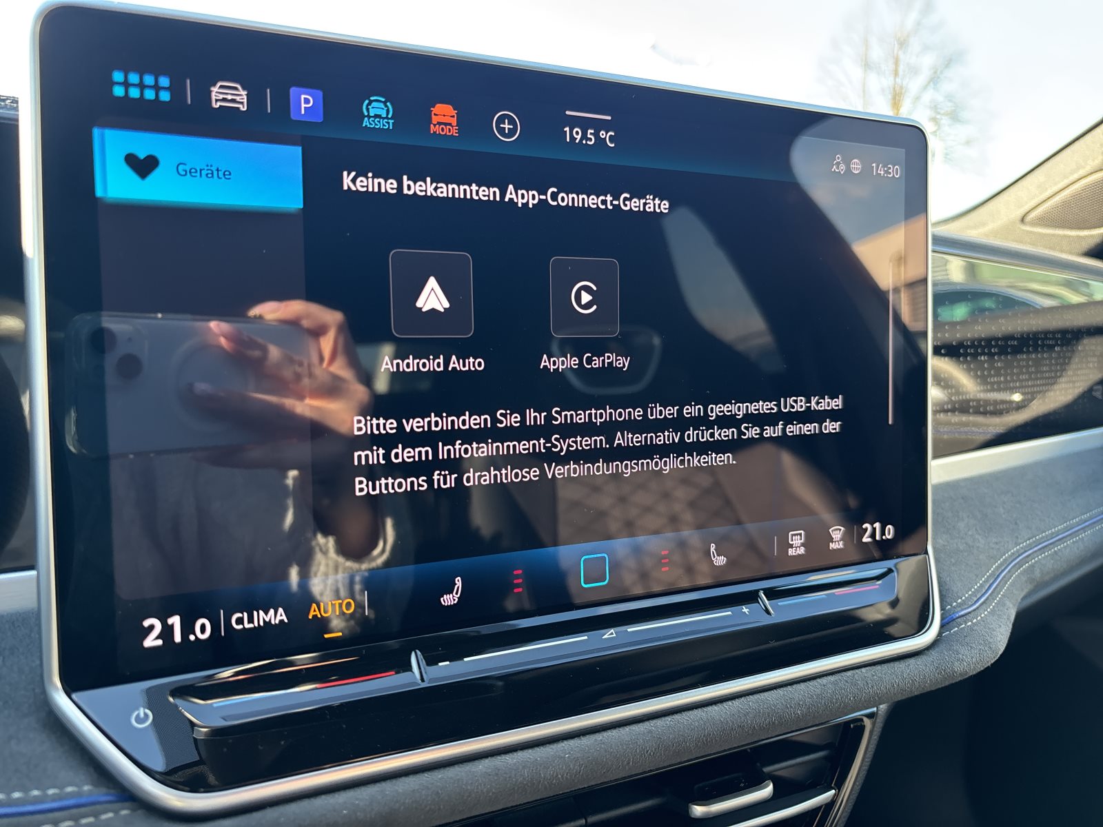 VW - Passat Variant 2.0 TDI R-Line DSG AHK LED ACC_9