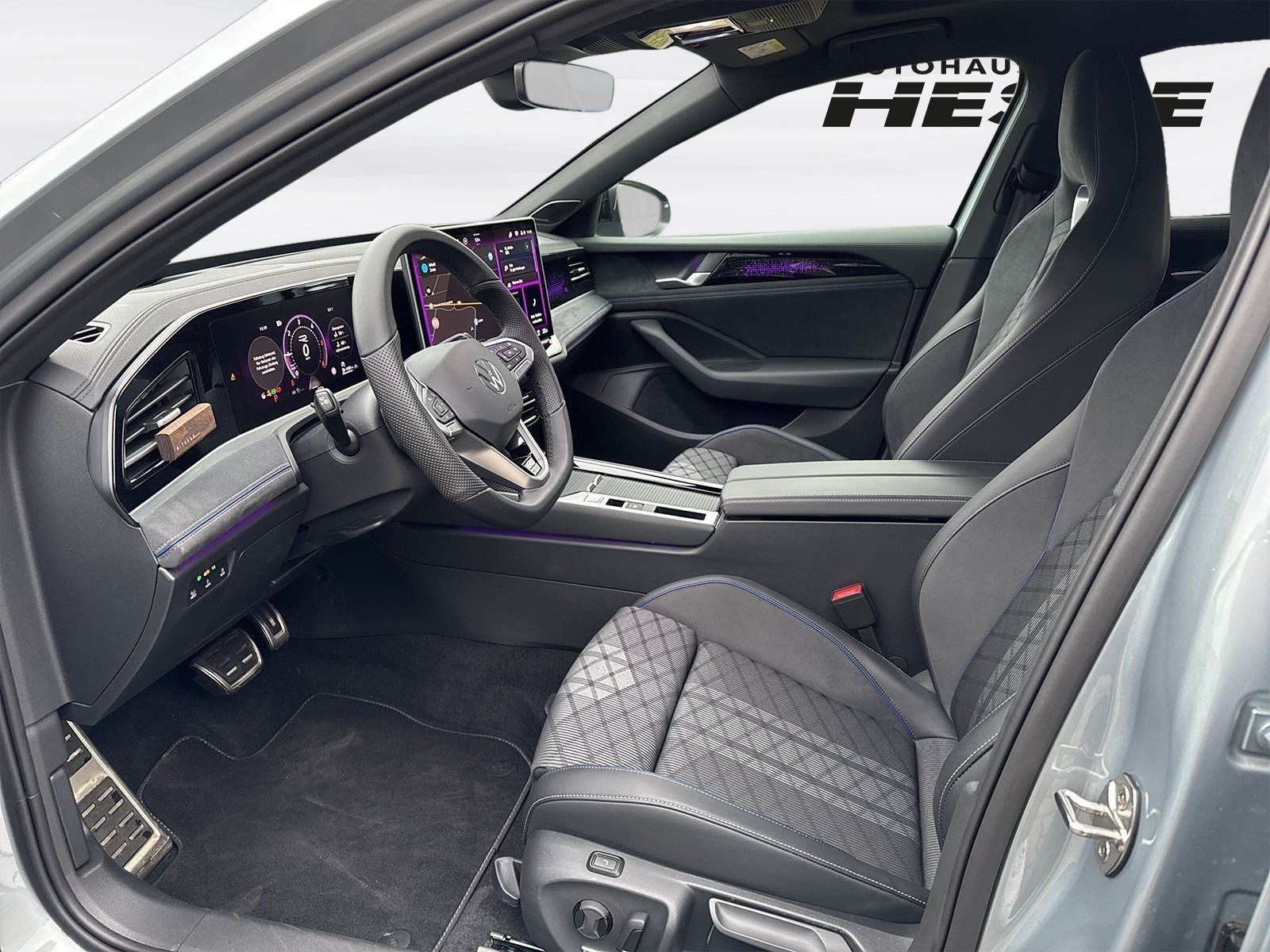 VW - Passat 2.0 TDI R-Line DSG, LED AHK Navi App-Connect_11