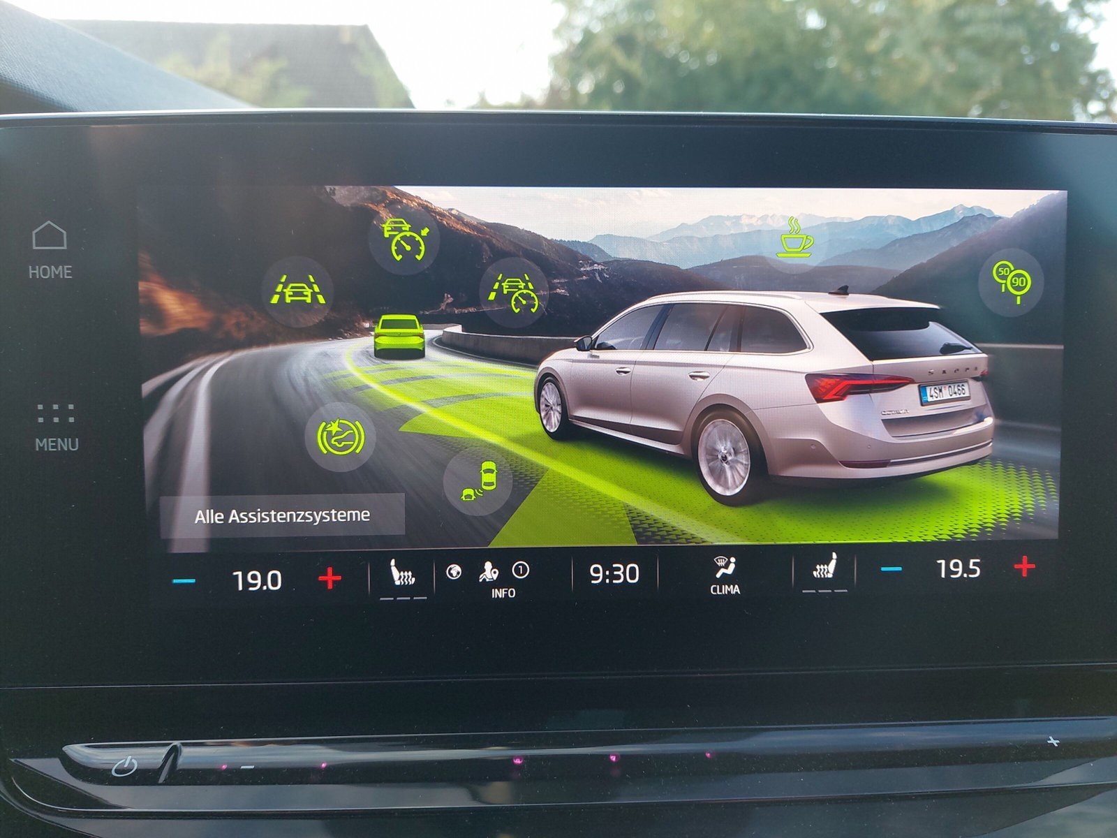 Skoda - Octavia Combi 1.5 TSI e-TEC Sportline DSG, 18 Alu, LED, Navi, Kamera, PSD, PLA, MFL,_5