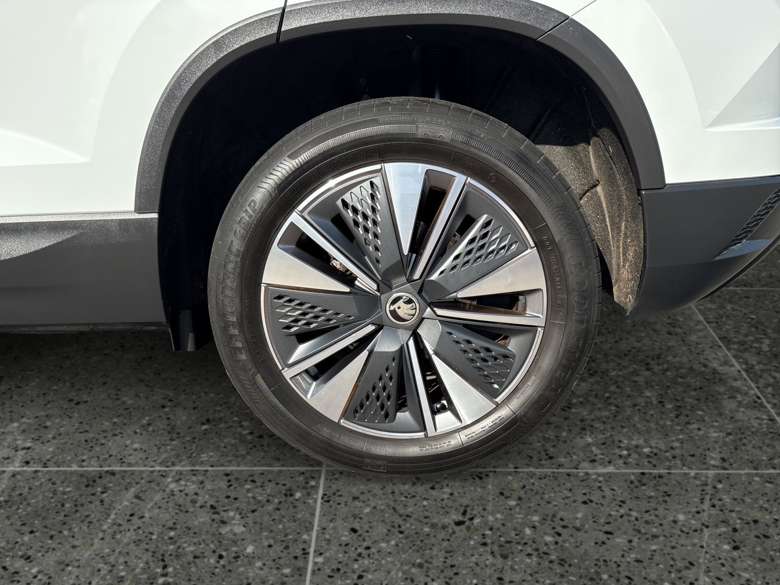 Skoda - Karoq 2.0 TDI Style, LED Navi Smartlink_4