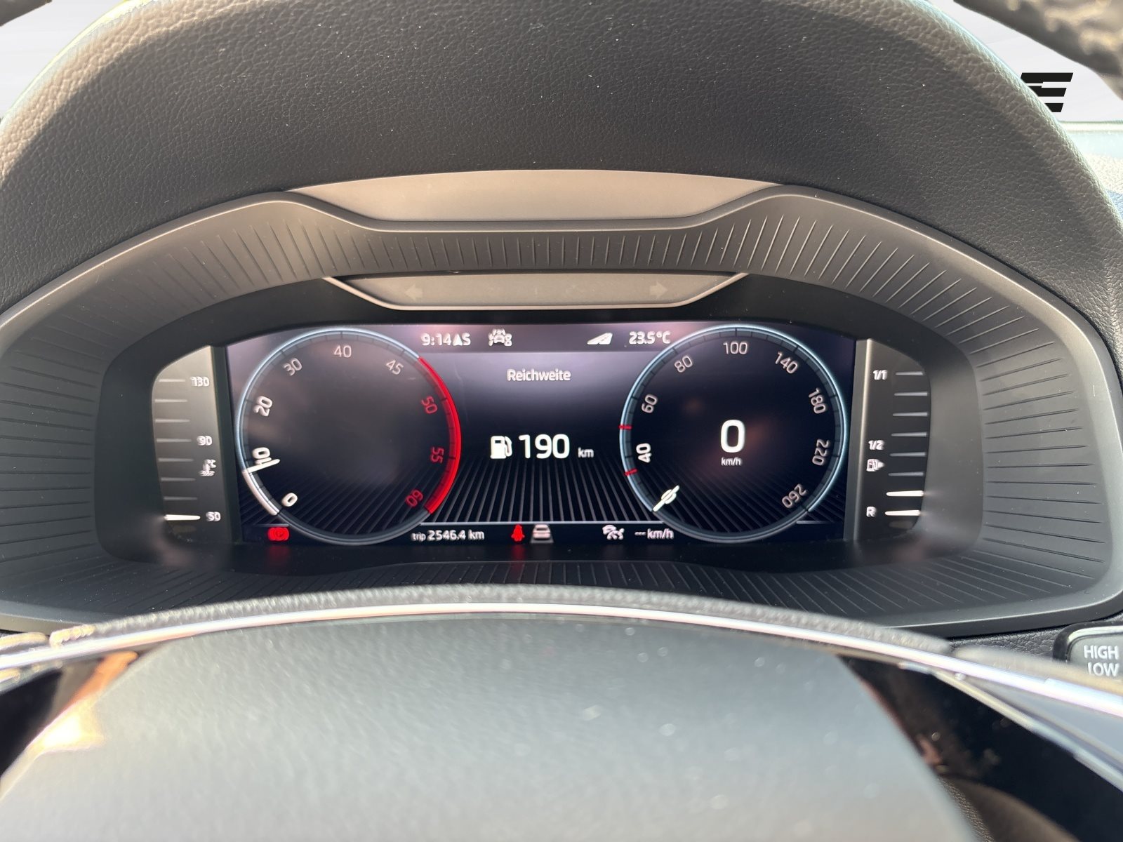 Skoda - Karoq 2.0 TDI Style, LED Navi Smartlink_14