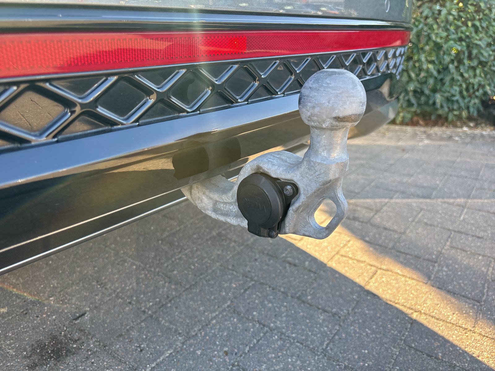 VW - Passat Variant 2.0 TDI R-Line DSG AHK LED ACC_6