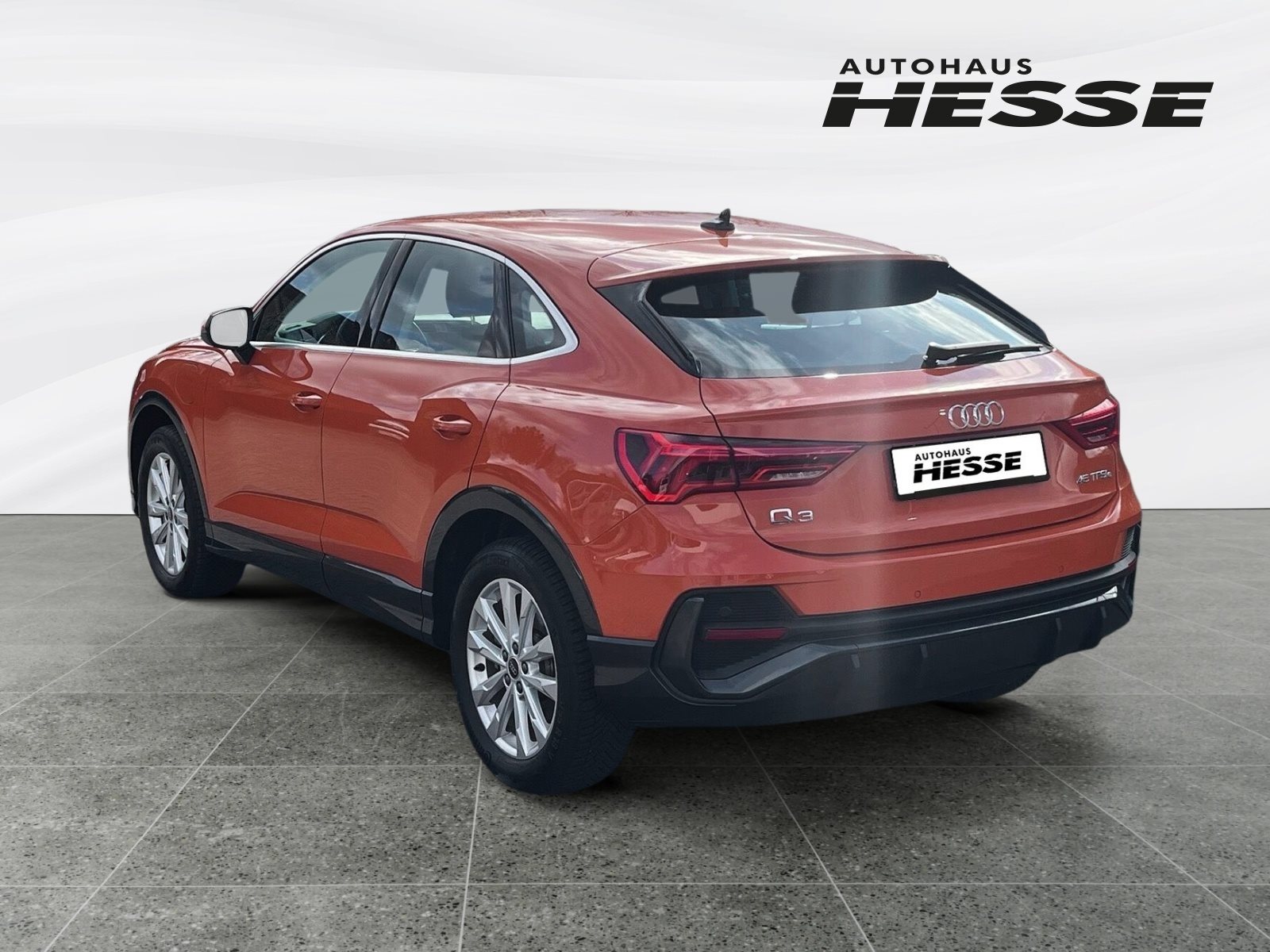 Audi - Q3 Sportback 45 TFSIe S-Tronic AHK LED_9