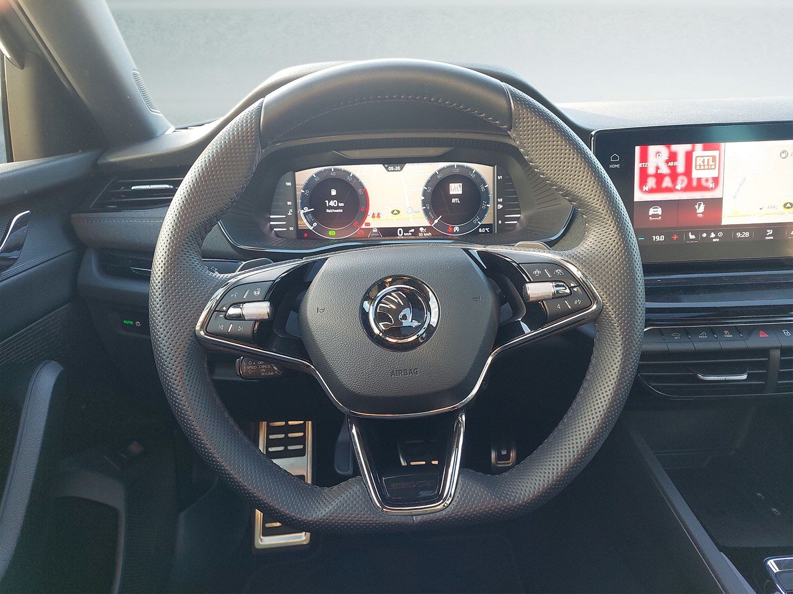 Skoda - Octavia Combi 1.5 TSI e-TEC Sportline DSG, 18 Alu, LED, Navi, Kamera, PSD, PLA, MFL,_12