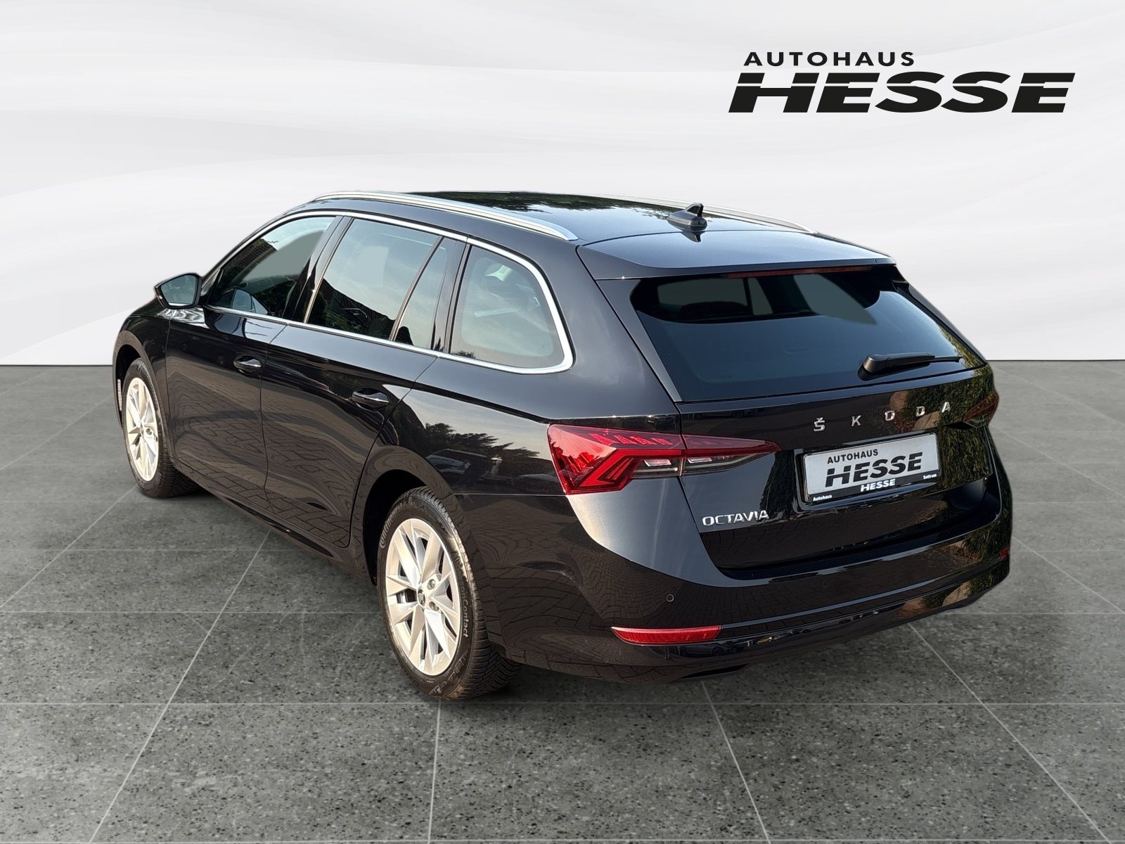 Skoda - Octavia Combi 2.0 TDI Style DSG AHK LED ACC_10